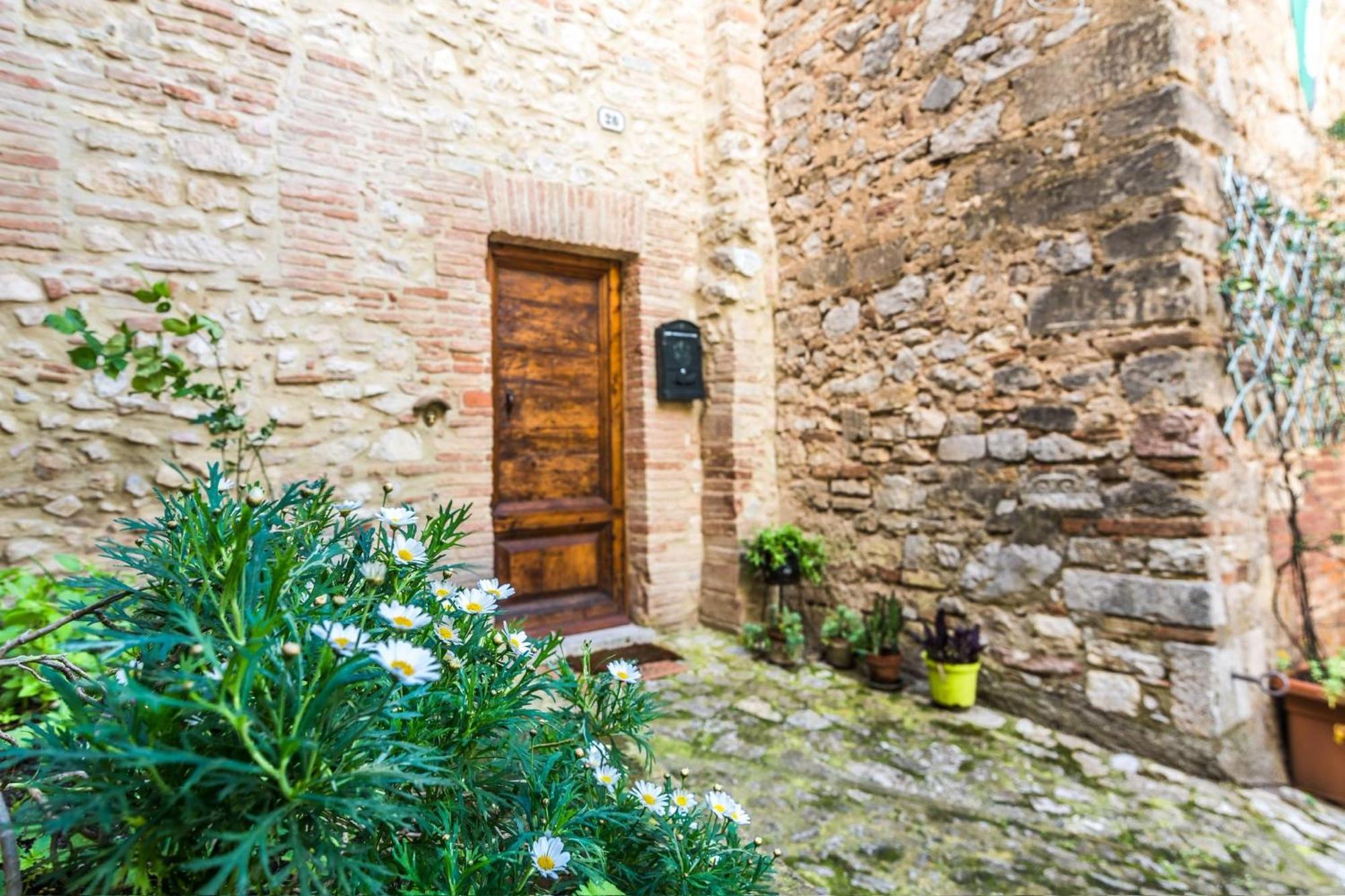 *La Torre Di Amelia* Nel Cuore Dell' Umbria Экстерьер фото